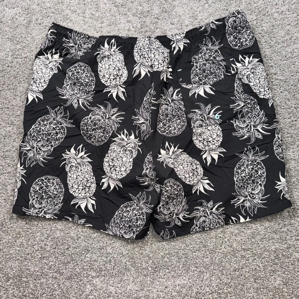 Tommy Bahama Swim Trunks Mens Pineapple Graphic Black XXL NEW